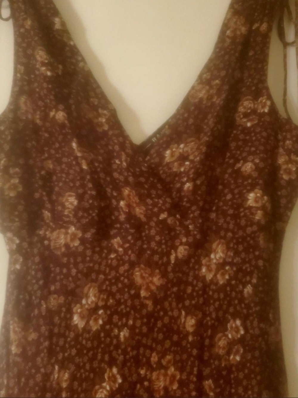 Floral V-Neck Sleeveless Women's Top in Brown